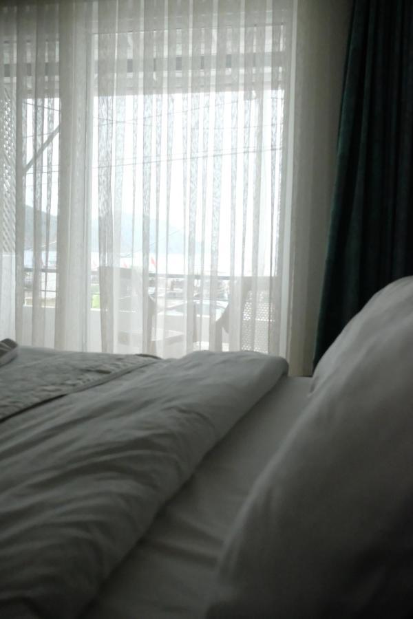 Ceneviz Hotel Adrasan Exteriör bild