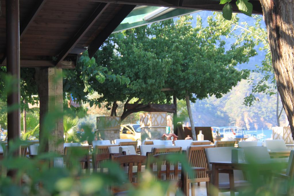 Ceneviz Hotel Adrasan Exteriör bild